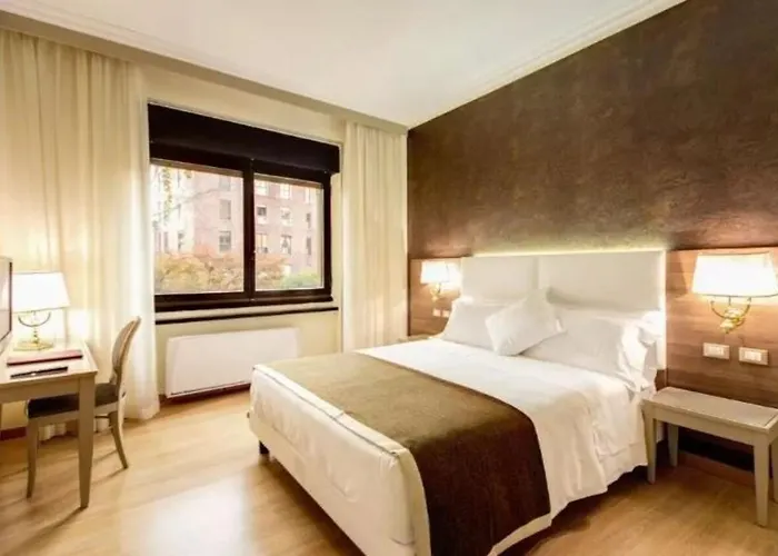 Romana 4* Milan