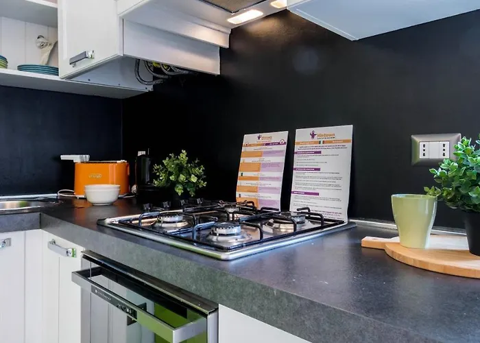 Joivy Vibrant Flat For 4 Near Parks, In Navigli Apartmán