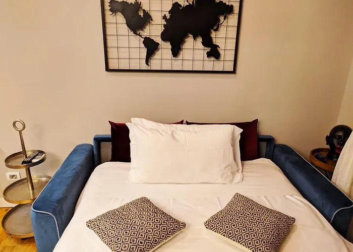 Beautiful Basement-tony Appartment-in The Heart Of * Milano