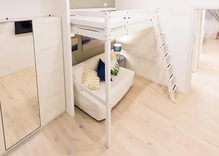 Apartamento Greppi 5 *