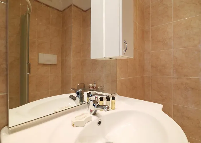 - Duomo Luxury V Apartman *