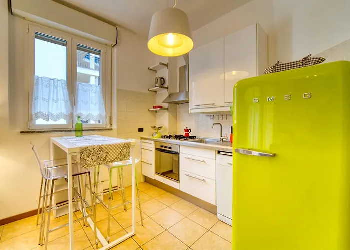 Guesthost - Casa Certosa, Bilocale A Pochi Minuti Da Rho Fiera Daire