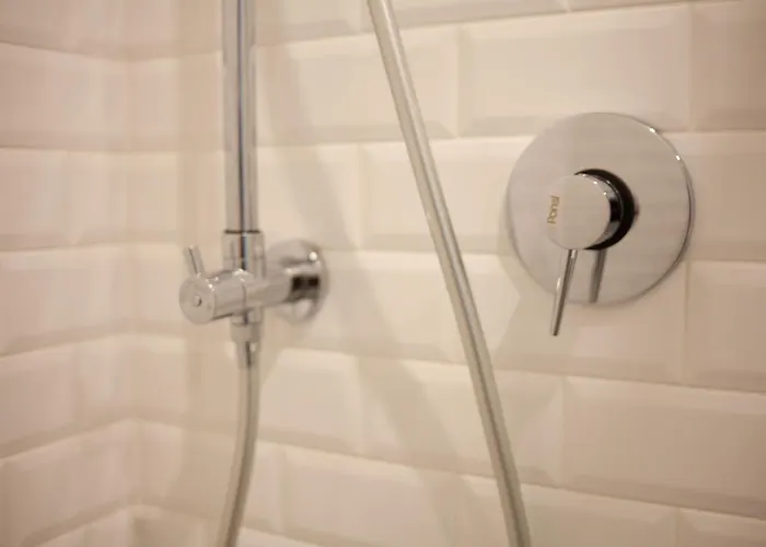 Loft Via Friuli 3pax - Wifi * Milán