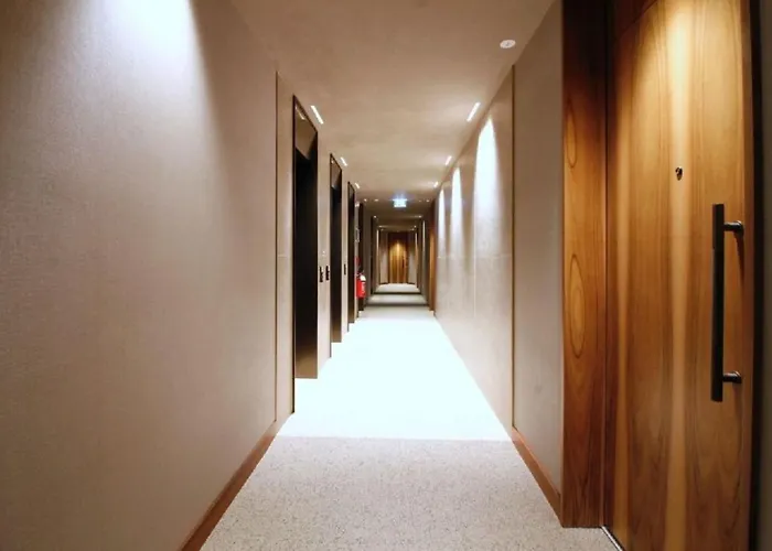 Number House - Number 11 * מילאנו