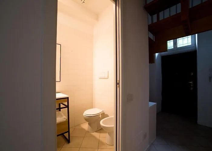 Hbhall Navigli 30 *