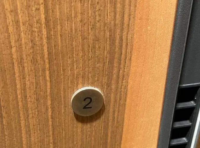 Number House - Number 11 מילאנו