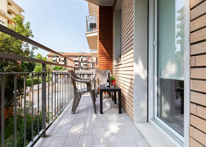 West - Modern And Comfortable 아파트 *