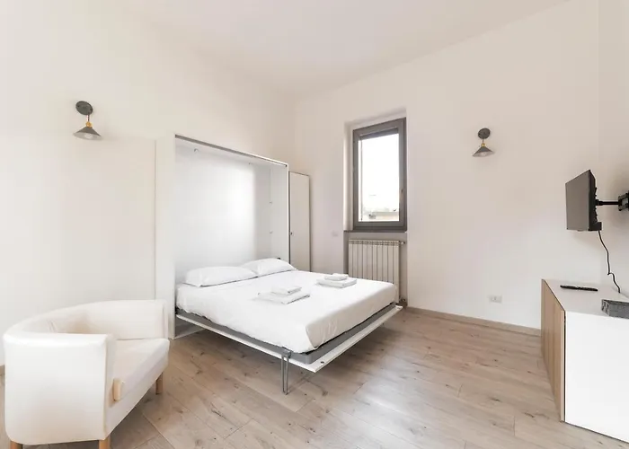 Maciachini Renovated Studio!