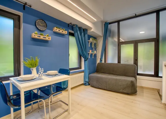 Suzzani 273 Otel Milano