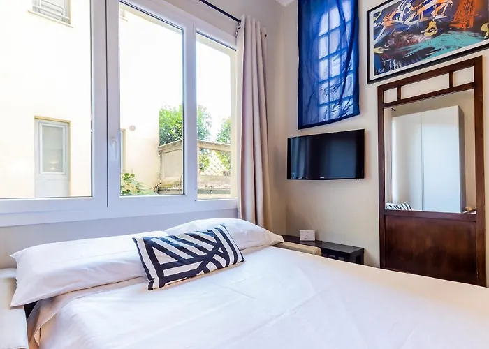 Retreats Cadorna Duomo شقة ميلان