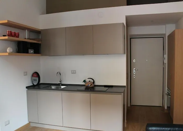 Goldoni77 - 4mins From Dateo Station Appartement Milaan