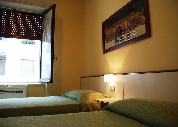 Boston Hotel 2*