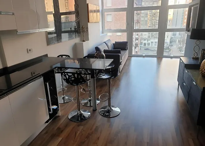 Michelangelo 30 Moderno Vicino Bosco Verticale *