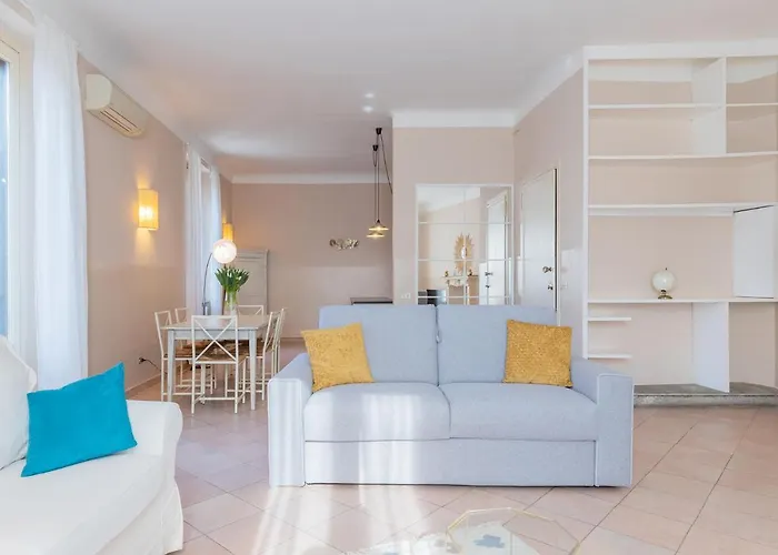 Retreats Navigli ミラノ