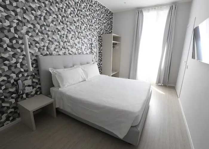 Cadorna Luxury 2*