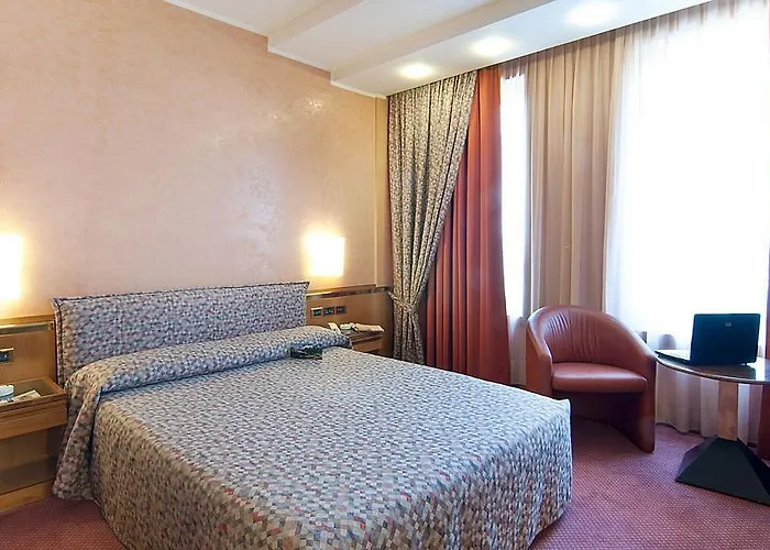 Michelangelo Hotel