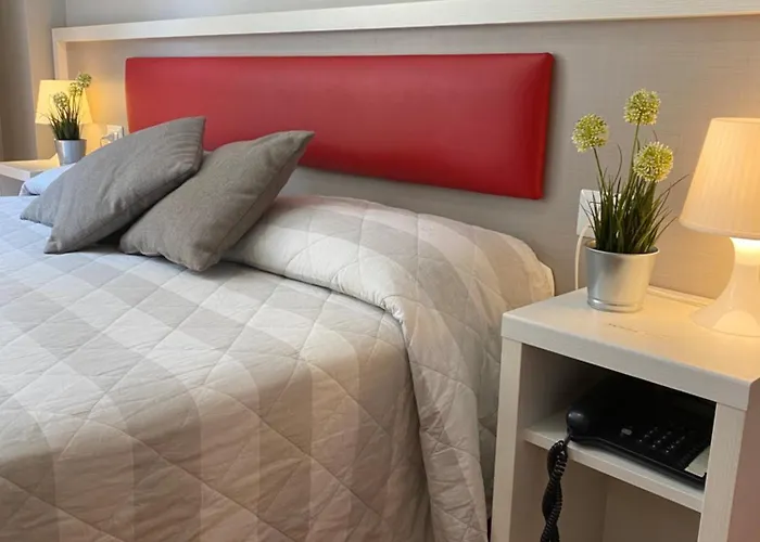 Due Giardini Hotell 2*