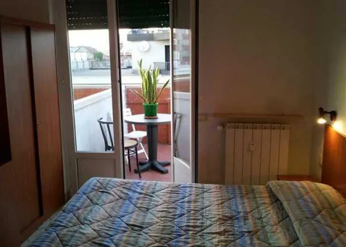 Ξενοδοχείο Arco Romana 3*