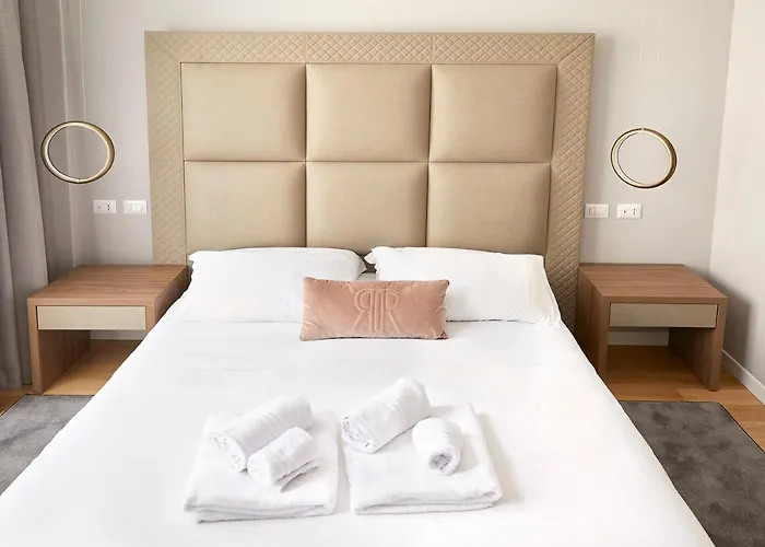 Apartamento Prestige Boutique -piazza Duomo 4*