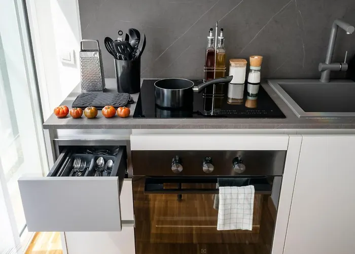 Vela Centro Con Garage * Milánó