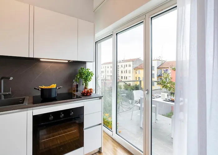 Vela Centro Con Garage Apartman Milánó