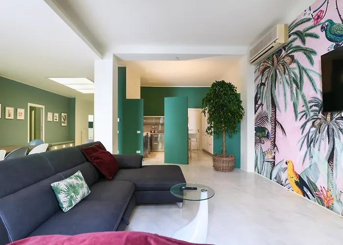Prestige Boutique Homes - Exlcusive Apartament Garden & Pool Milan