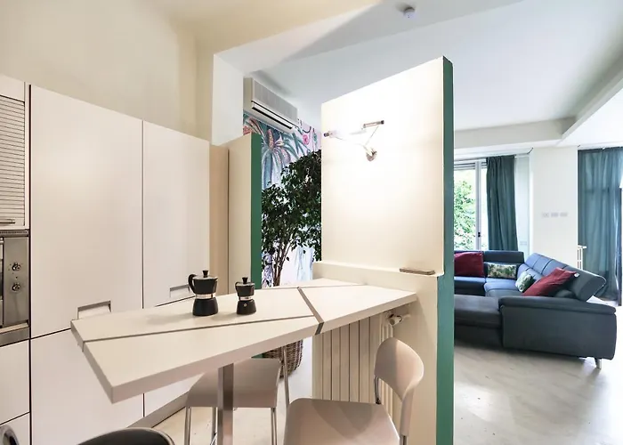 Prestige Boutique Homes - Exlcusive Apartament Garden & Pool Milan