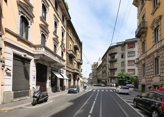 Apartment Prestige Boutique Homes - Exlcusive Apartament Garden & Pool Milan