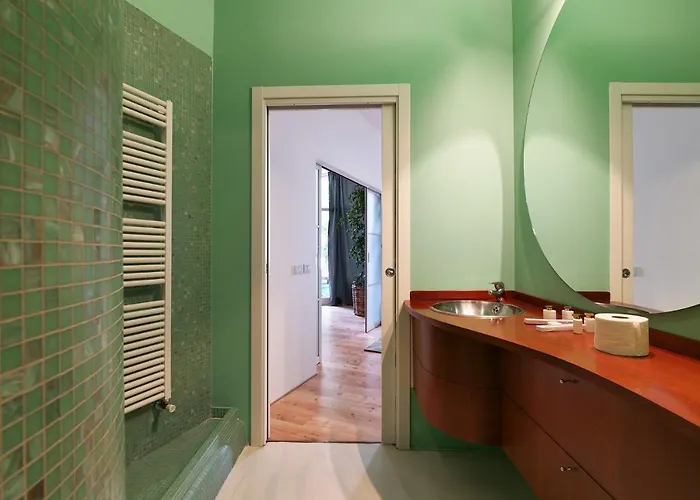 Prestige Boutique Homes - Exlcusive Apartament Garden & Pool Apartment