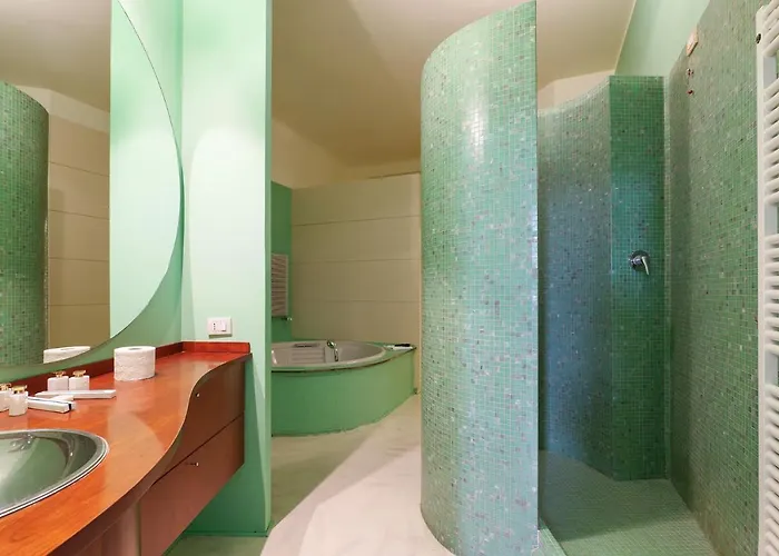 Prestige Boutique Homes - Exlcusive Apartament Garden & Pool * Milan