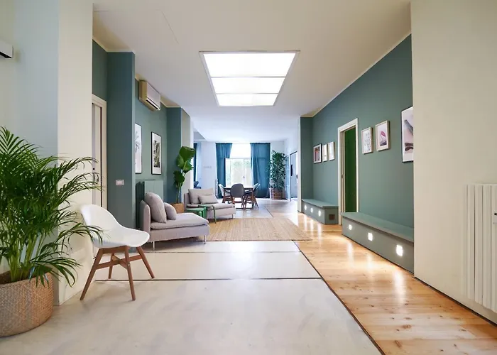 Prestige Boutique Homes - Exlcusive Apartament Garden & Pool *