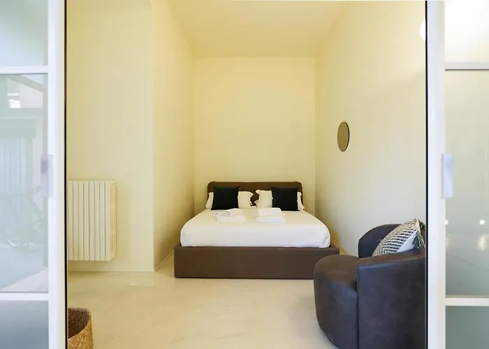 Apartment Prestige Boutique Homes - Exlcusive Apartament Garden & Pool *