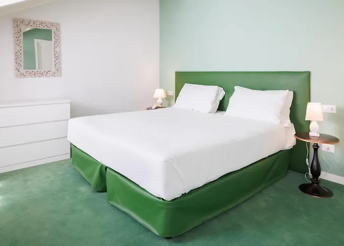 Antica Leonardo Hotel 3*