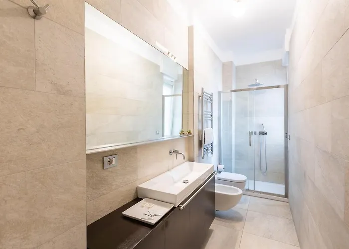 Rosselli 13 Appartement *