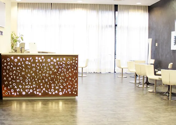 Ih Lorenteggio 호텔 4*