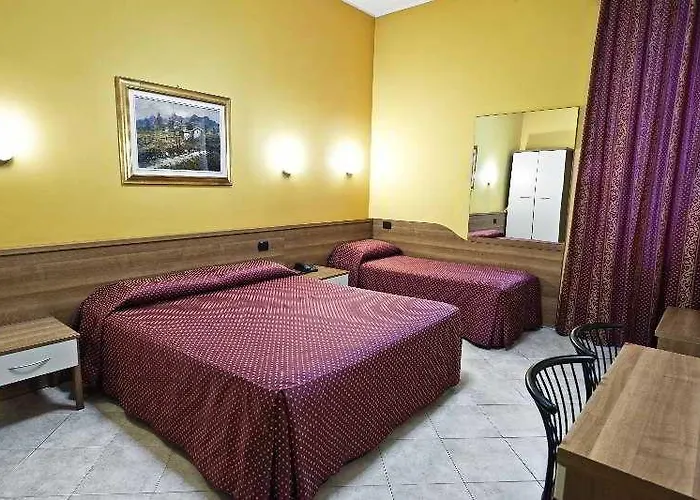 Otel Ibis Styles Centro 3*