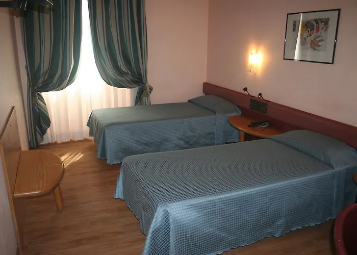 Hotel Albert Hotel 3*