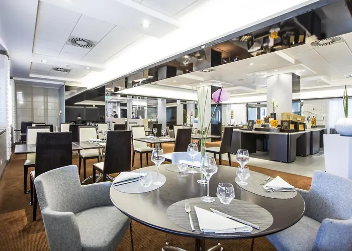 Hotel Novotel Nord Ca' Granda 4*