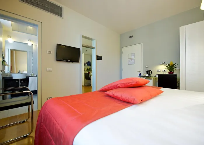 Mercure Solari 4* Mailand