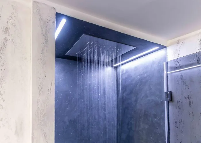 Quadrilatero Della Moda- Luxury Loft In The Heart Of The Fashion District Milano