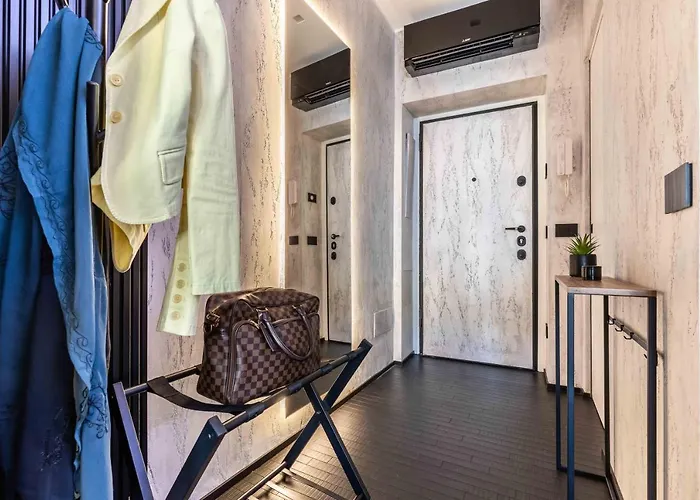 Lejlighed Quadrilatero Della Moda- Luxury Loft In The Heart Of The Fashion District Milano