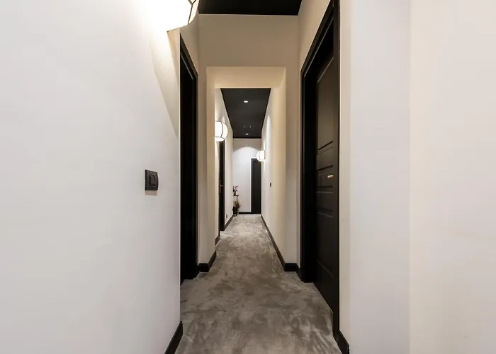 Dh Castello 4* ميلان