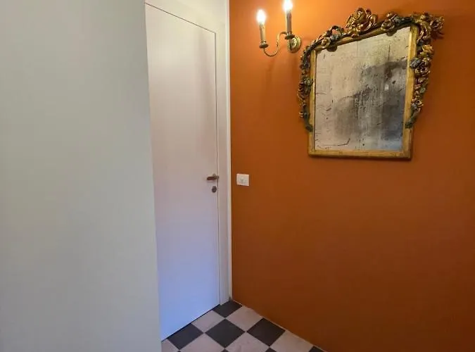 Apartment La Marina Di - Pier Lombardo Milan