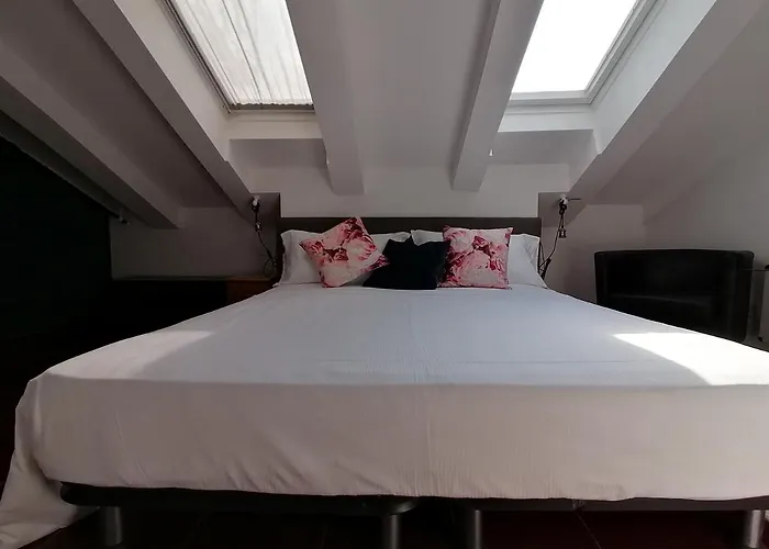 Mercanti Attic Version *