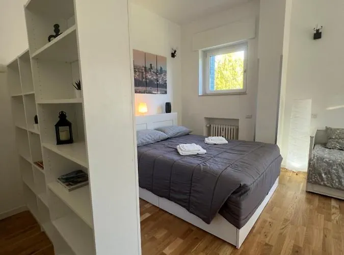 Nice And Comfy : Central Area Of
