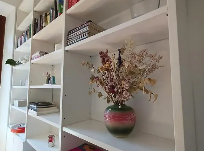 Charming Design Into Navigli District 아파트 밀라노