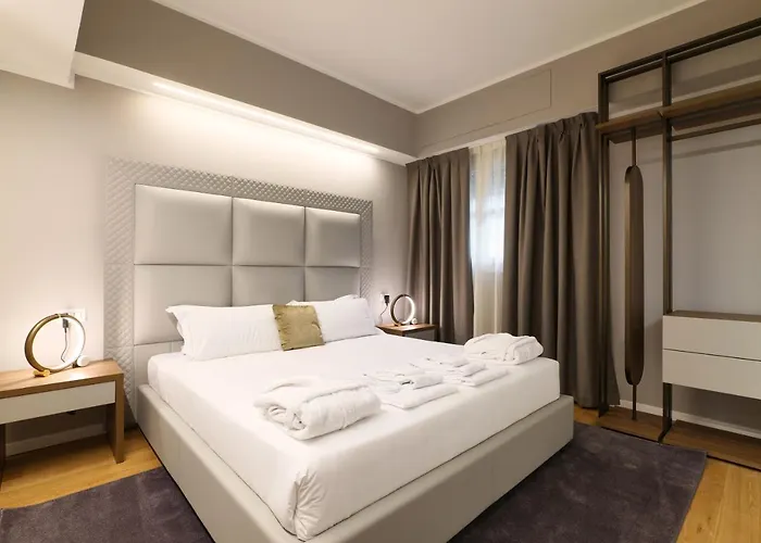 Prestige Boutique -piazza Duomo 4*