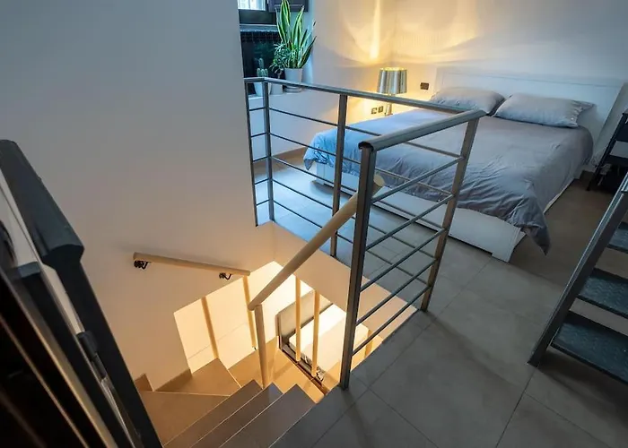 Life Is Beautiful Design Loft Navigli Romolo, Smarttv, Wifi, Ac And Street Parking * Milan