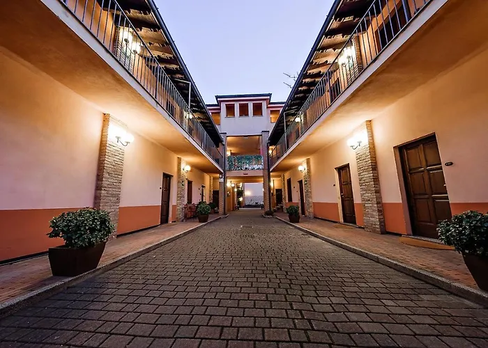 Hotell Excel Naviglio - Ca'bianca 4*