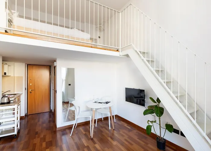 Guesthost - Apts Milano-corso Magenta * Milão